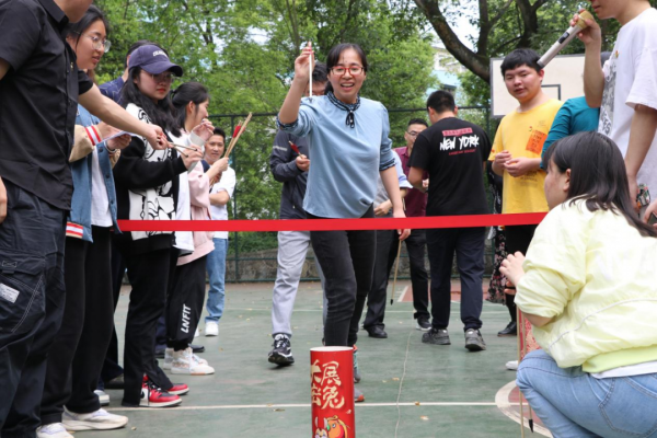 图3.jpg